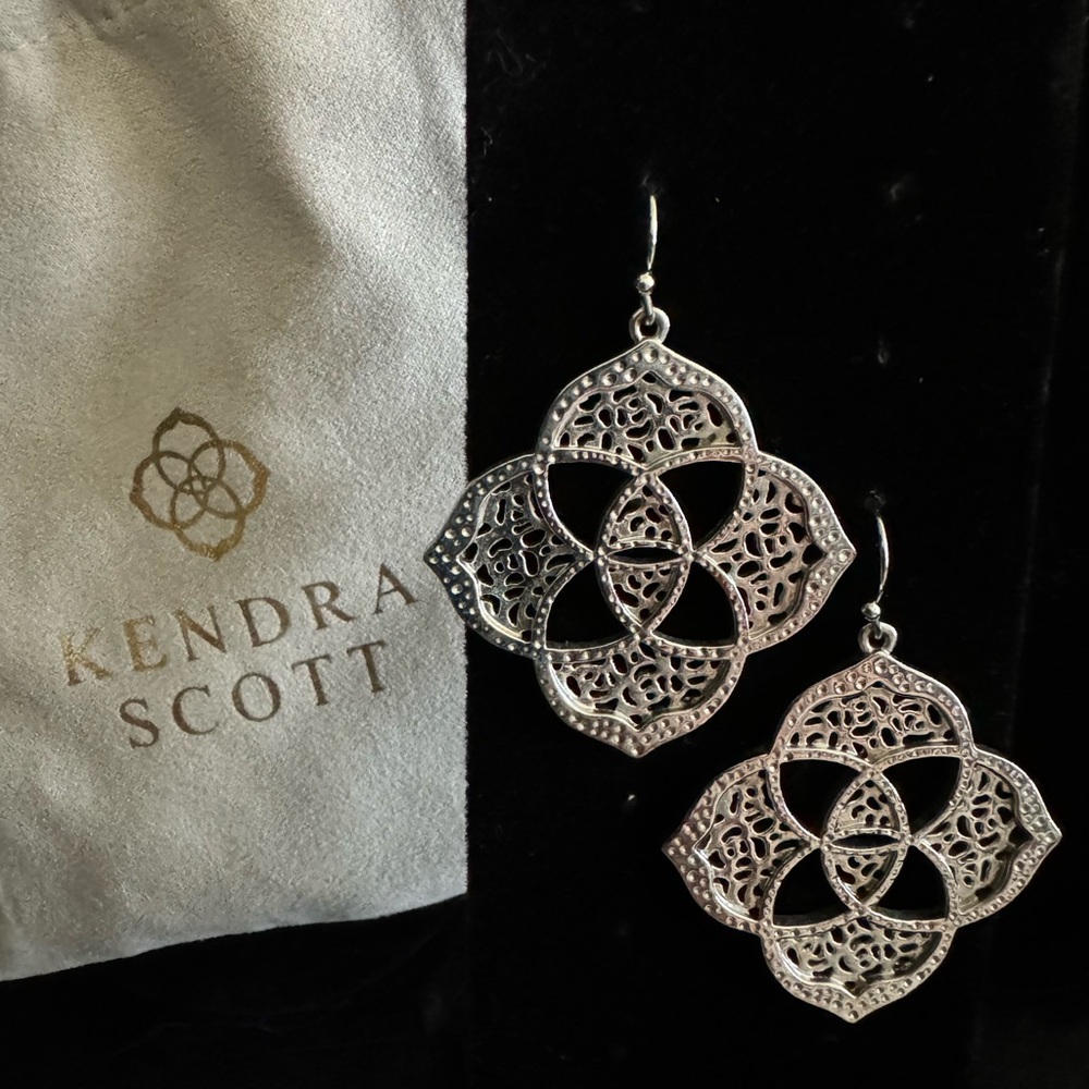 Kendra Scott Logo Dangle Earrings